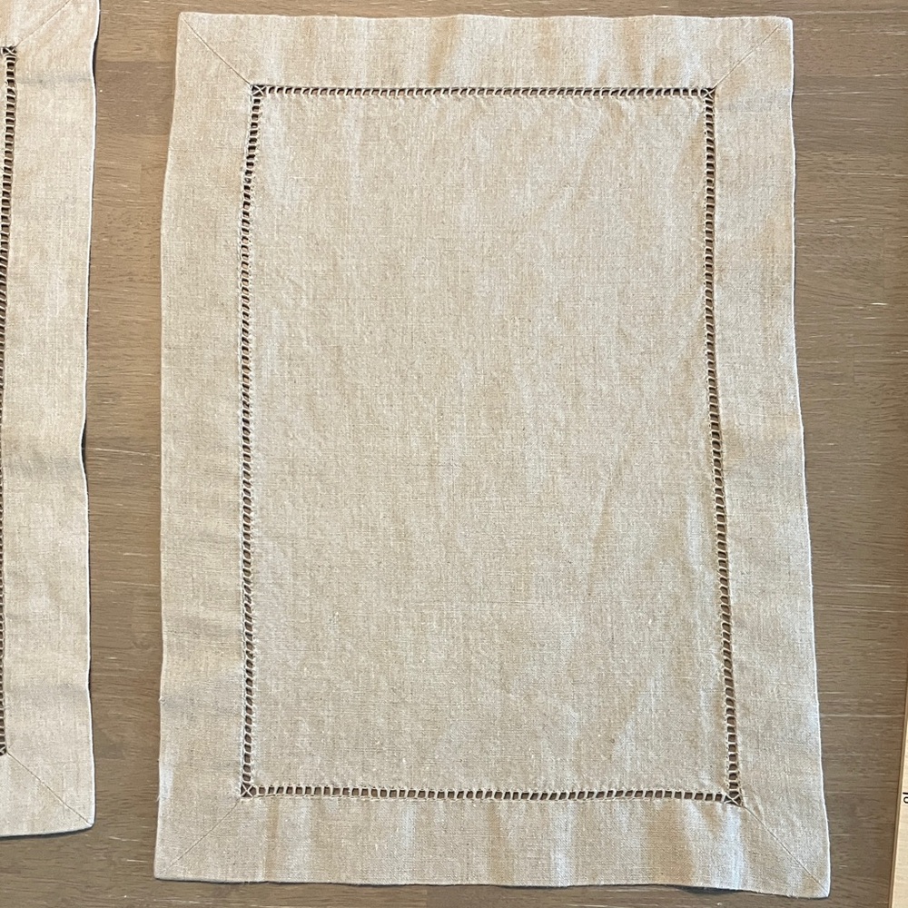 Natural Color Linen Placemats - Four 14.5 x 19 inch - Picture 7 of 7